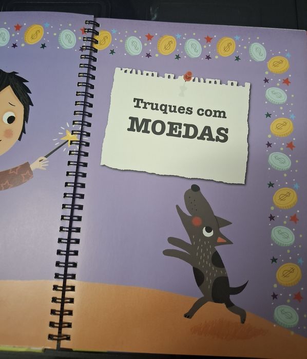 Livro Infantil de magia com ilustrações Os Meus Primeiros Truques de Magia, da Girassol