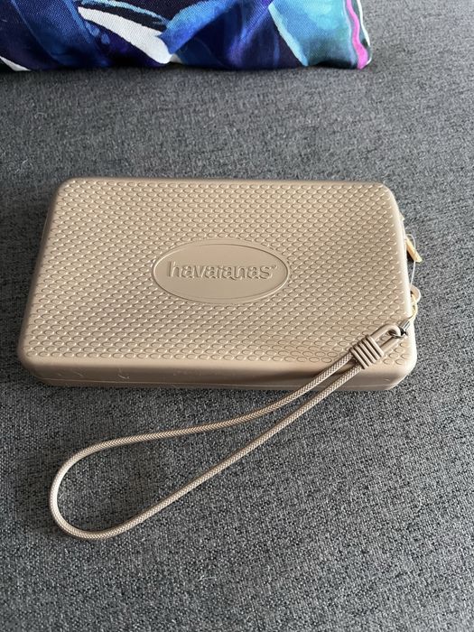 Carteira Aunts&Uncles e Bolsa Havaianas