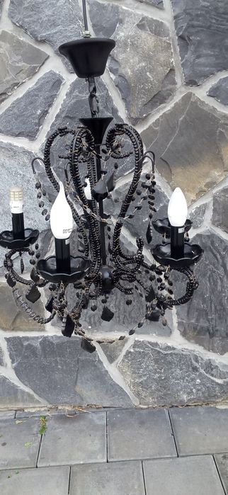 Żyrandol . Lampa.