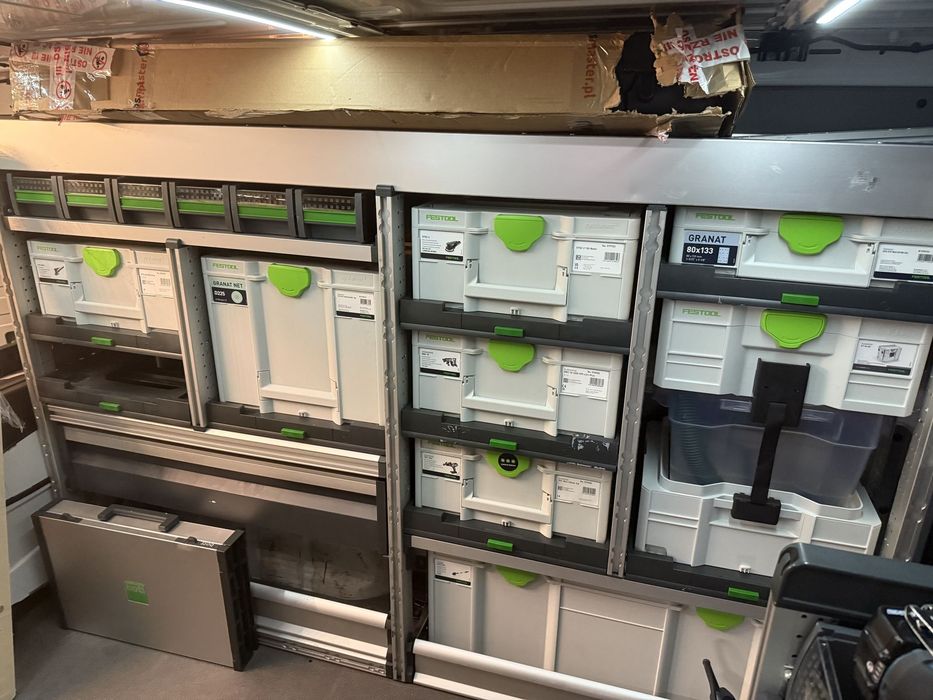 Mercedes-Benz Vito  ===Mercedes Vito 2018 RWD + zabudowa BOOT + Kompletny warsztat FESTOOL