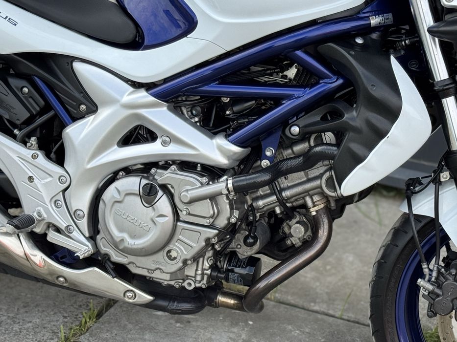 Suzuki Gladius 400 ABS з Японії Motozet