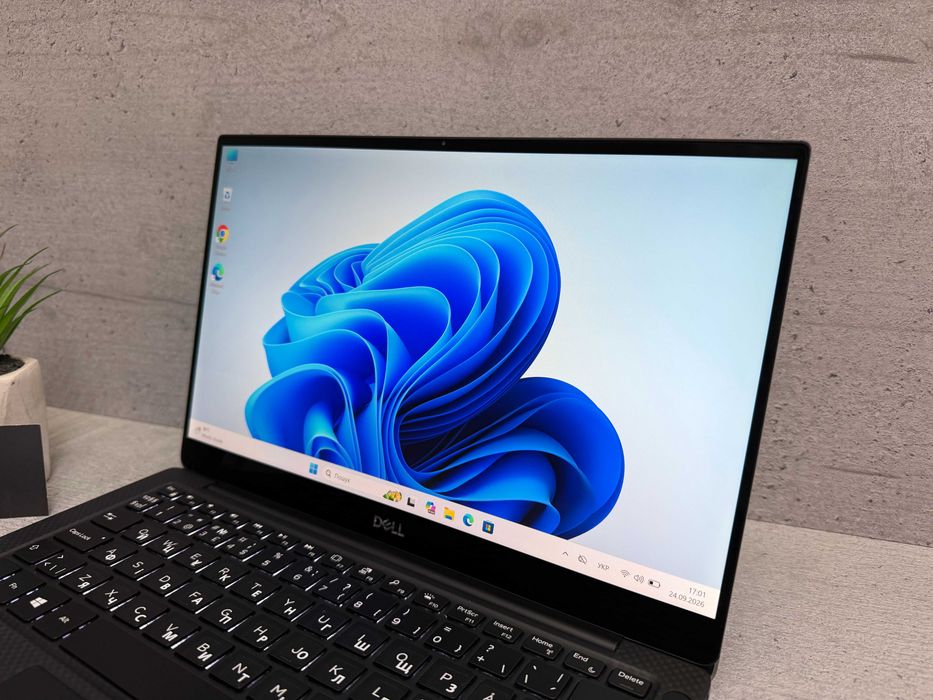 Сенсорний ноутбук Dell Xps 13 9380/i7-8565u/4k ips/8gb ddr3