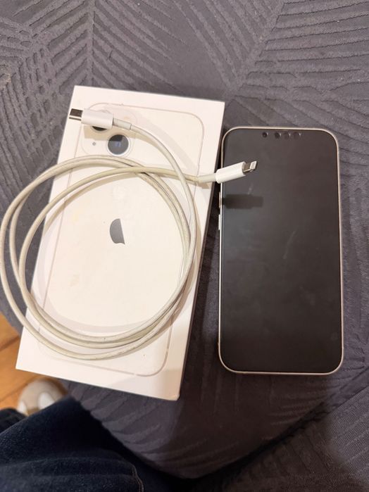 iPhone 13 branco