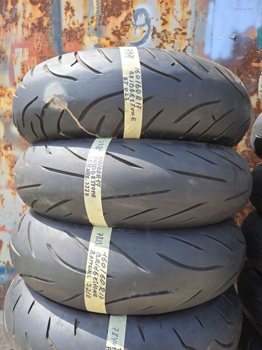 160/60R17 Pirelli Dunlop Bridgestone Kawasaki er6 honda NC 700