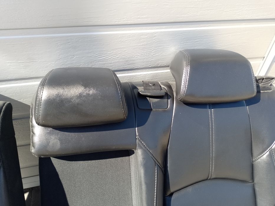 Задний ряд сидений 2 ряд Mazda 3 19-22 4d кожа черная,  спинка