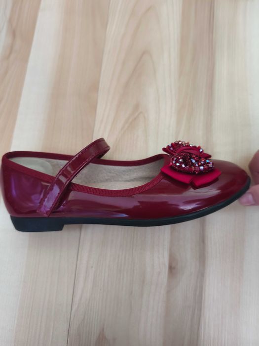 buty pantofle dla dziewczynki rozm. 34