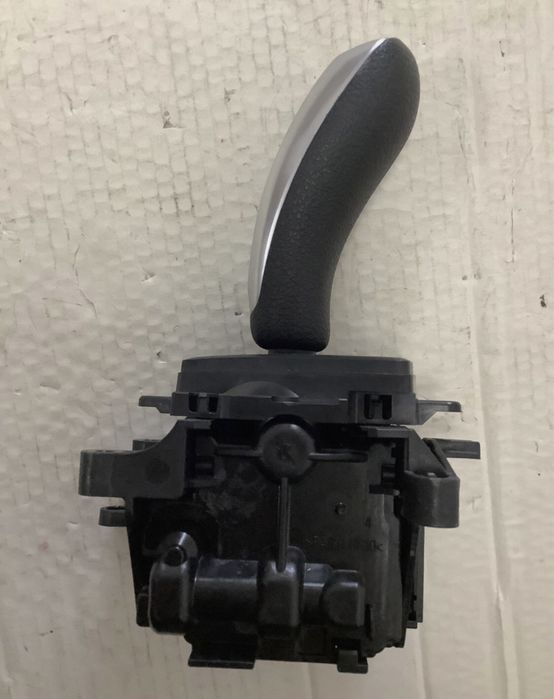 Куліса перемикання передач BMW F30