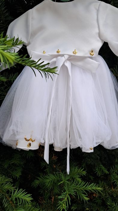Sukienka do chrztu świętego stylizowana folk