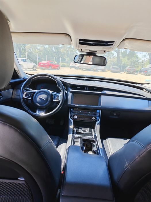 Jaguar XF 2.0 190cv