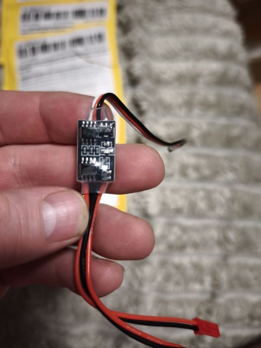 Interruptor Eletrônico De Controle Remoto Rc 3-30v 20a Com Sinal Pwm (10 unidades disponíveis)
