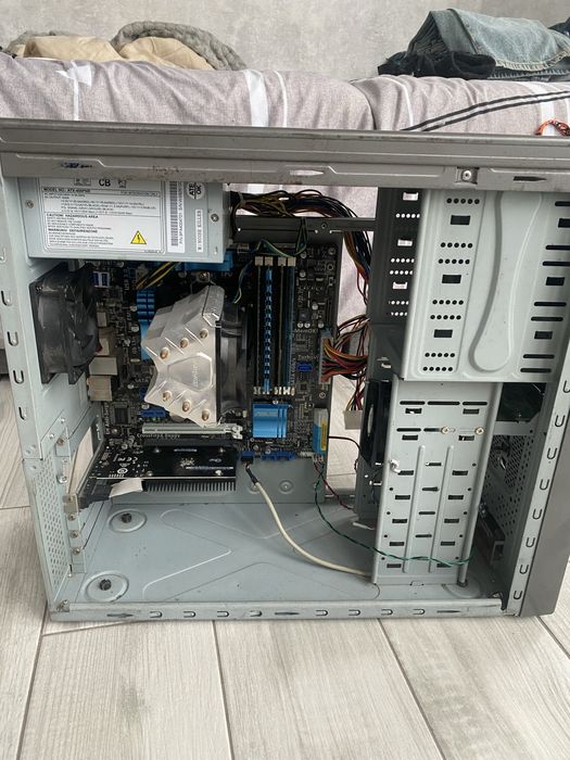 Офисный компьютер.