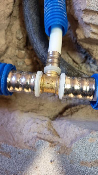 Canalizações, detector de fugas, instalação, desentupimento com maquin