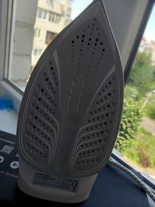 Праска    LIBERTON