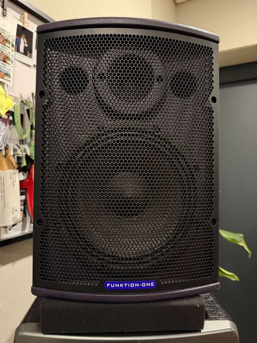 Funktion-One F81 + SB10A | Sistema de Som Completo