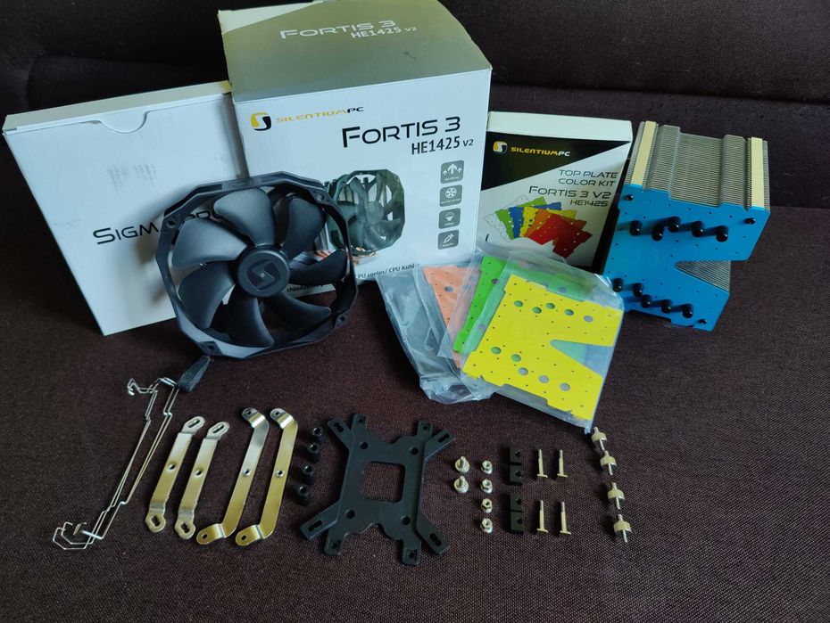 Chłodzenie CPU SilentiumPC Fortis 3 HE1425 v2 + Top Plate Color Kit