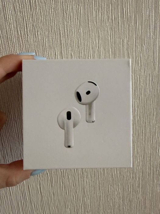 AirPods 4, навушники Apple