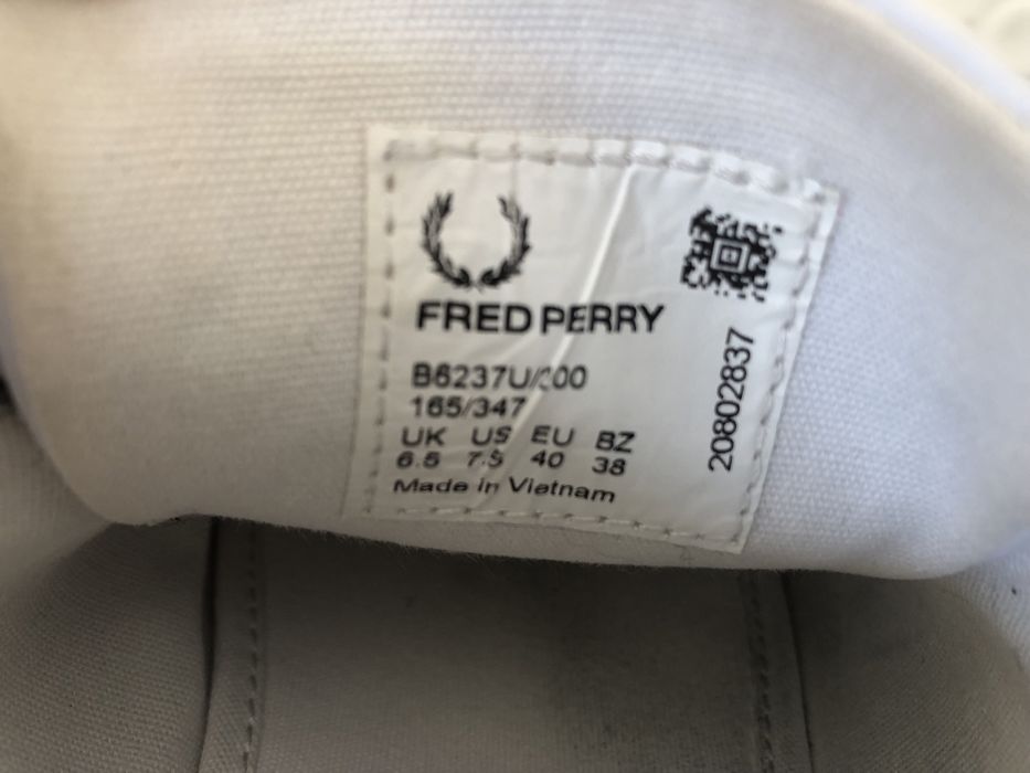 Sapatilhas Fred Perry, tamanho 40