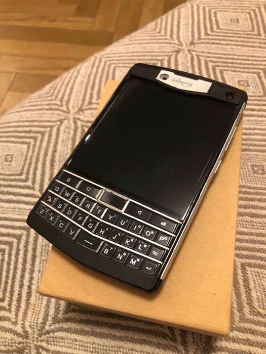 Unihertz Titan smartfon z fizyczną klawiaturą QWERTY