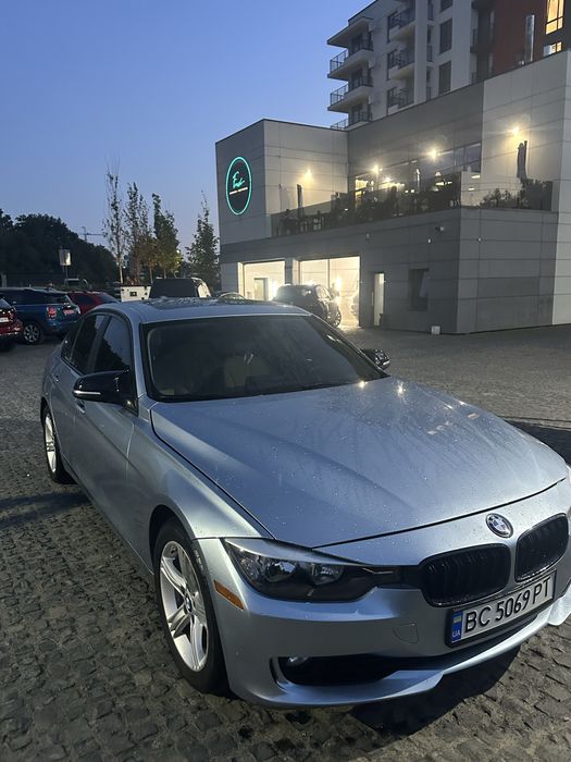 Продам власне авто BMW F30 2015р
