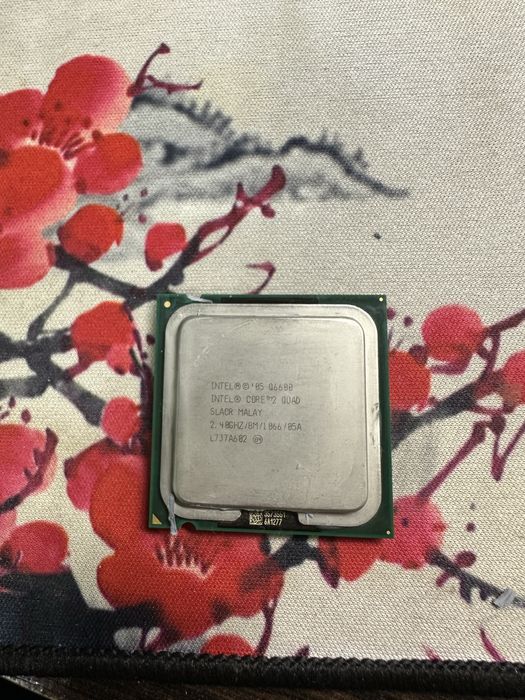 процессор Intel Core 2 Quad Q6600