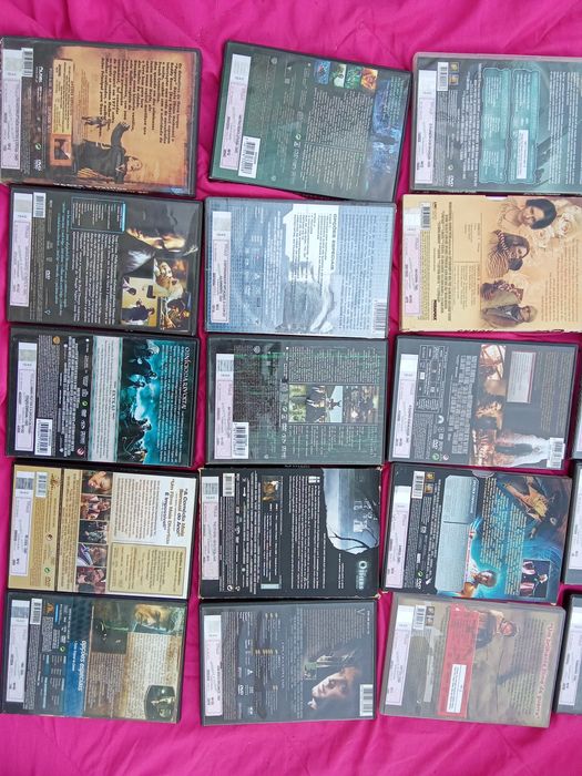 35 DVDs maioria duplos