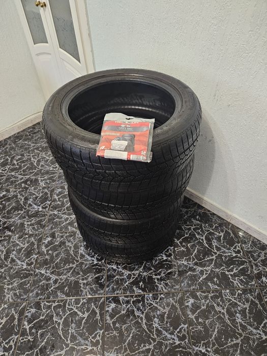 Автомобільні шини Taurus 601 215/55 R17 M+S