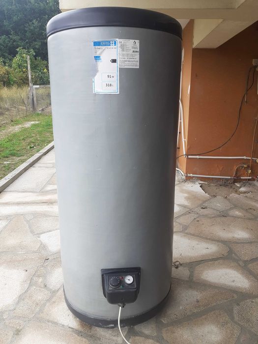 balao de agua quente de 318 litros estado como novo