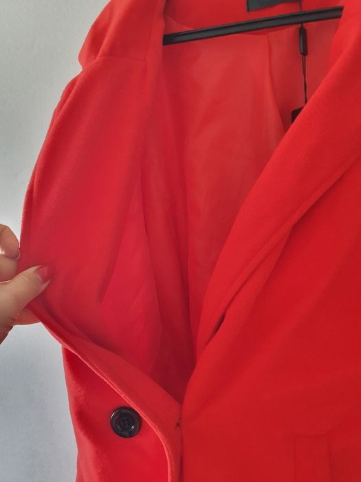 Nowy czerwony plaszcz xxl