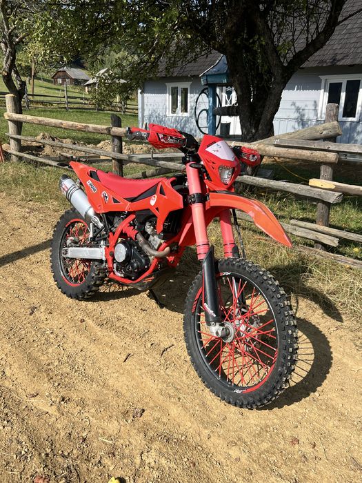 Продам Beta RR 4T 125 LC 2019