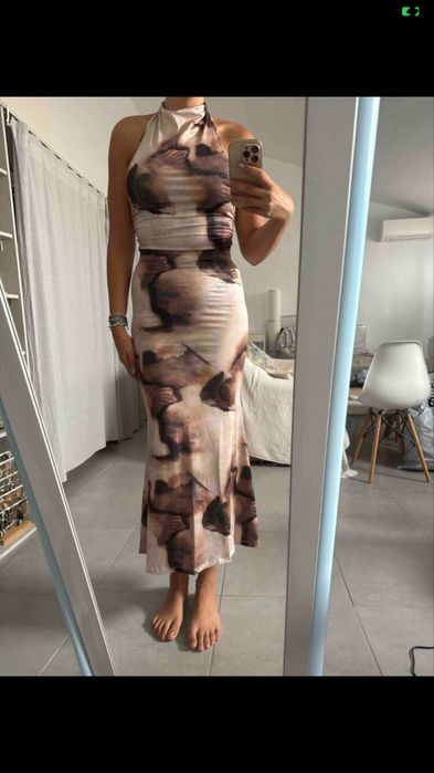 Conjunto 2 Peças SHEIN (Top Halter + Saia Midi) - Venda Rápida!
