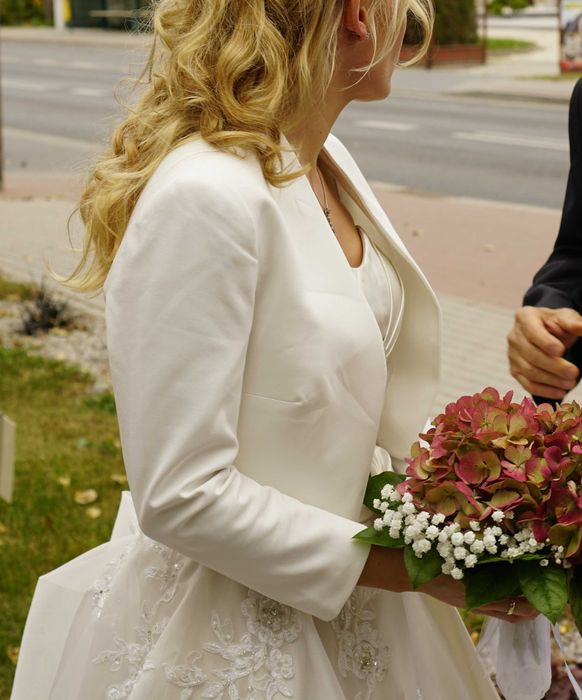 Suknia ślubna Sincerity Bridal s. 34/36