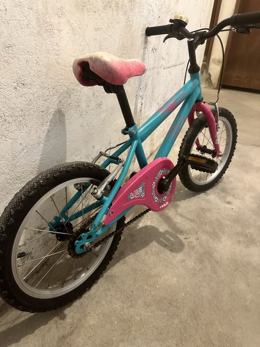 Cadeiras bicicletas ventuinhas