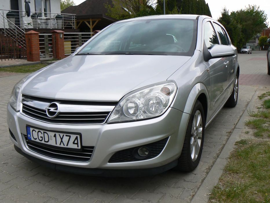 Opel Astra Opel Astra H 2008 (Model 2009) Hatchback-5d Diesel 1.3 CDTI (90KM)