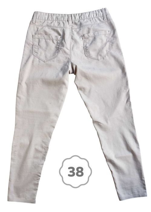 Calças Finas Bege Primark 38