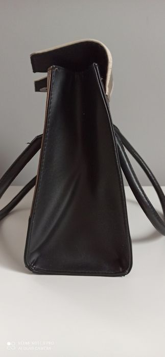 Torebka damska, kuferek