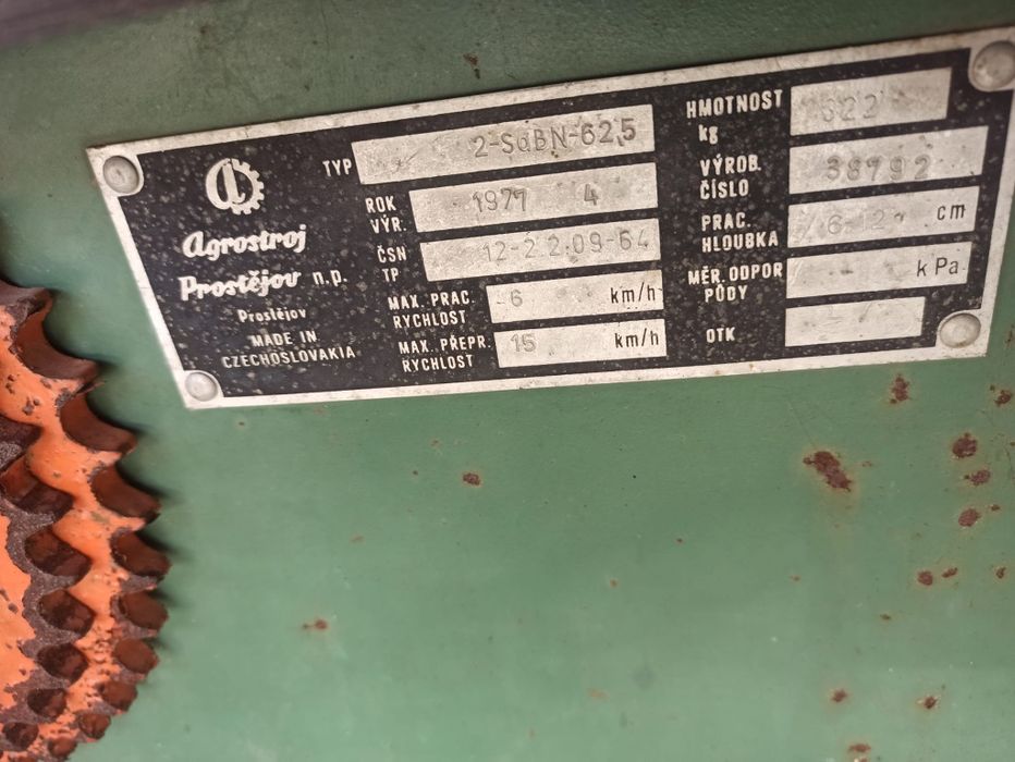 Sadzarka czeska  do ziemniaków kartofli stan bardzo dobry