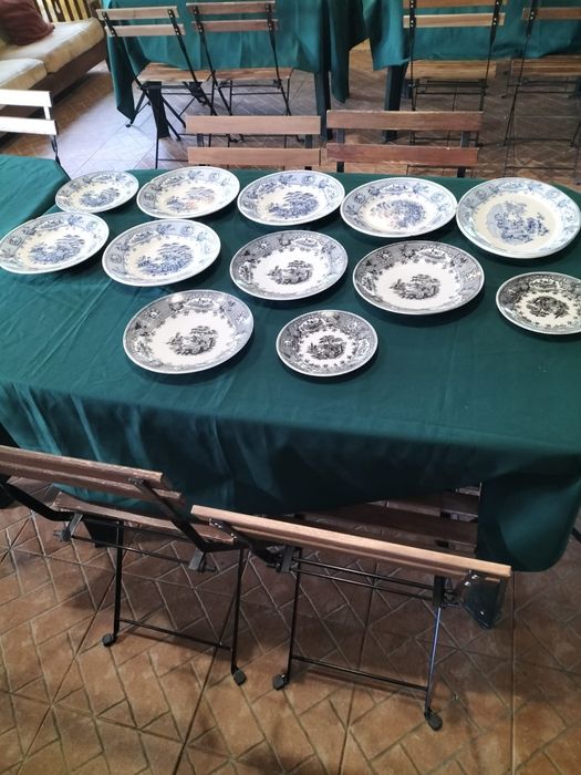 Pratos antigos cavalinho,