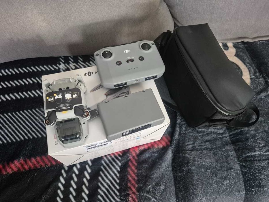 DJI mini 4K FLY MORE COMBO Na Gwarancji Praktycznie Nowy