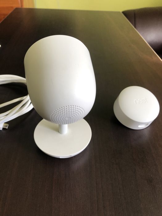 Kamera Nest wewnetrzna dzialajaca w ciemnosci