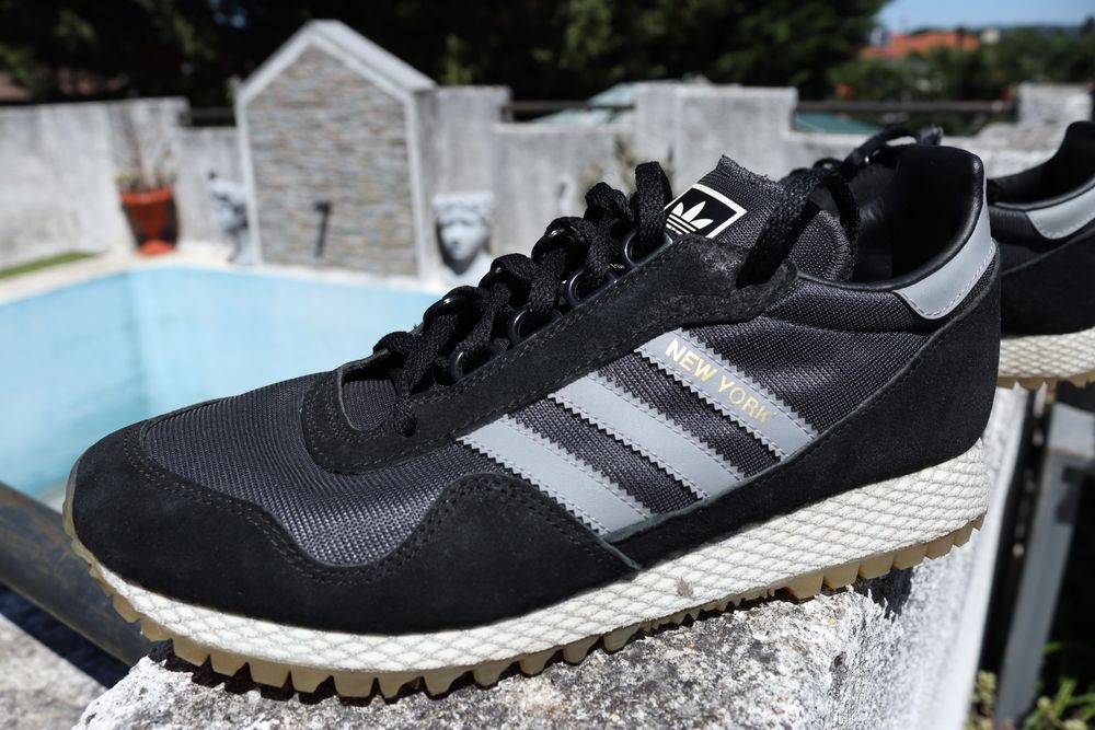 Sapatilhas Adidas New York usadas