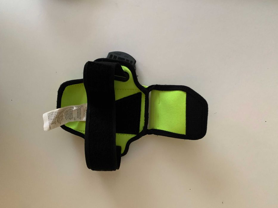 Suporte de braço Nike para telemovel