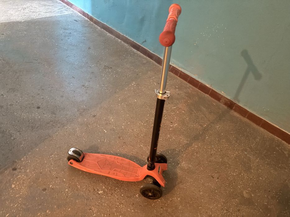 Самокат Micro Maxi