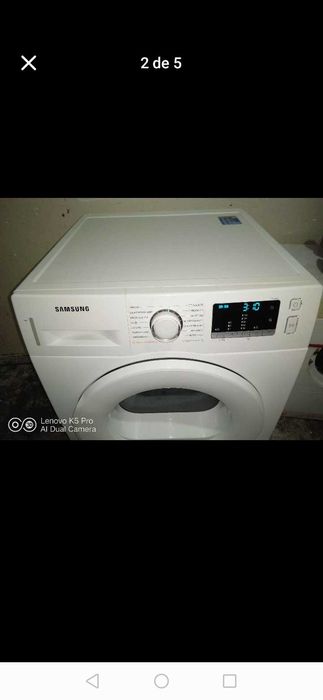 Máquina de secar roupa