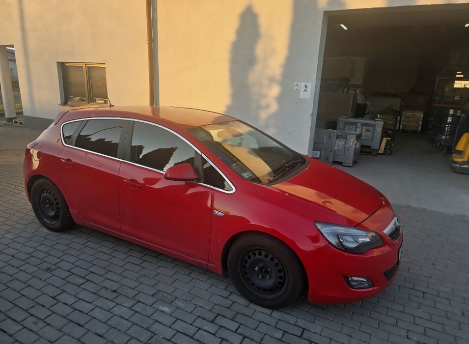 Opel Astra J 1.7cdti 125km