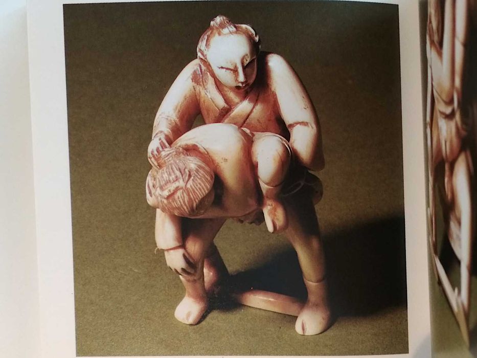 Le Nu + esculturas eróticas japonesas em miniatura (porte incluído)