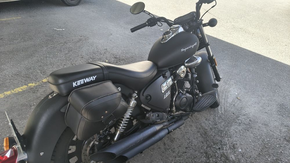 Keeway Superlight apenas 4.000 km