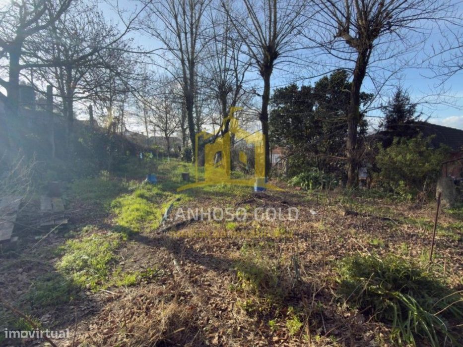 Terreno para Construção — Garfe, Braga