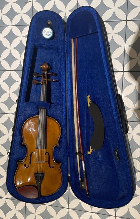 Violino 2.ª Mão Stentor I 3/4 em óptimo estado + Arco + Estojo + Almofada