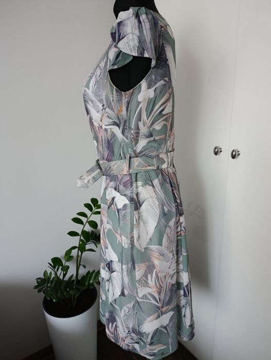 Śliczna sukienka Paula Collection rozmiar 40