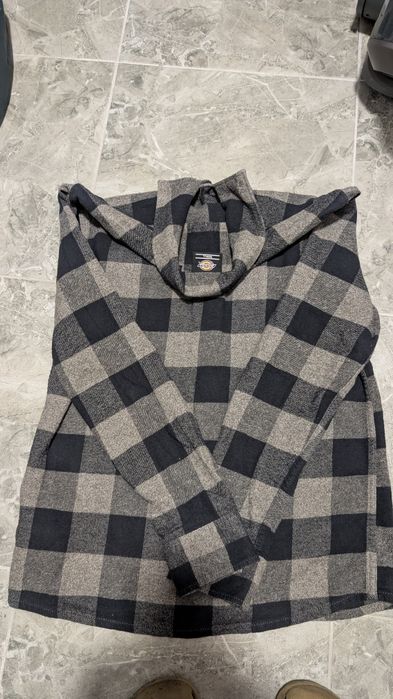 Carhartt, Dickies, Nike, Puma,Helly Hansen